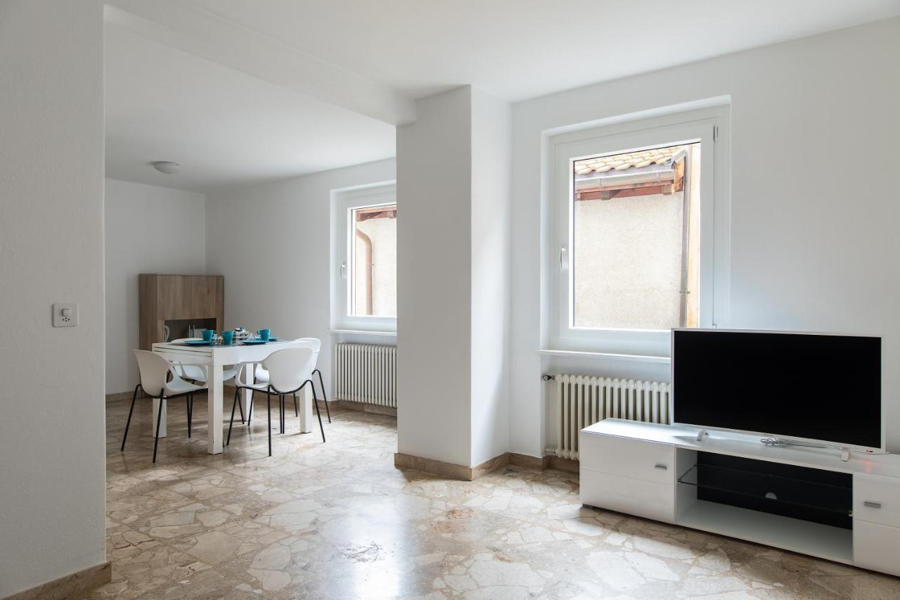 Rose Apartment By Quokka 360 - Refined Two-Bedroom Apartment With Garden Lugano Luaran gambar